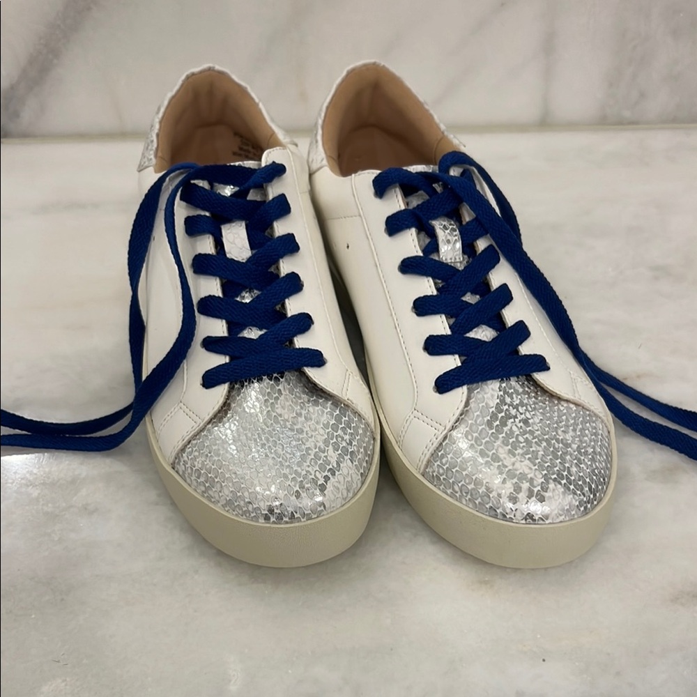 Journee Collection White Sneakers with Snake Accents, Wide Width